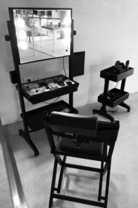 Cantoni Ablageregal, Make-Up Station und Visagisten Stuhl Backstage